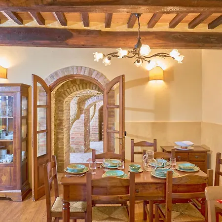 Aparthotel Borgo Del Grillo 3*