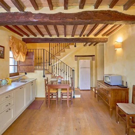 Borgo Fastelli 3*