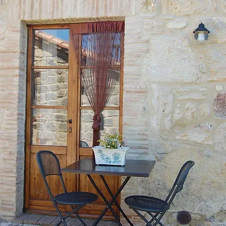 Aparthotel Borgo Fastelli