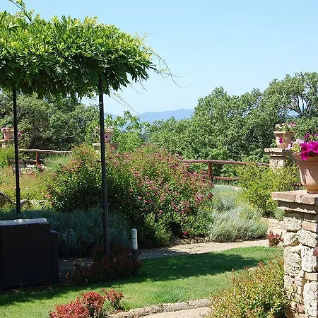 מלון דירות Borgo Fastelli 4*